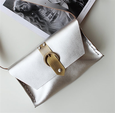 INDIVIDUAL ART LEATHER I AM FREE SMALL SHOULDER BAG IN SILVER